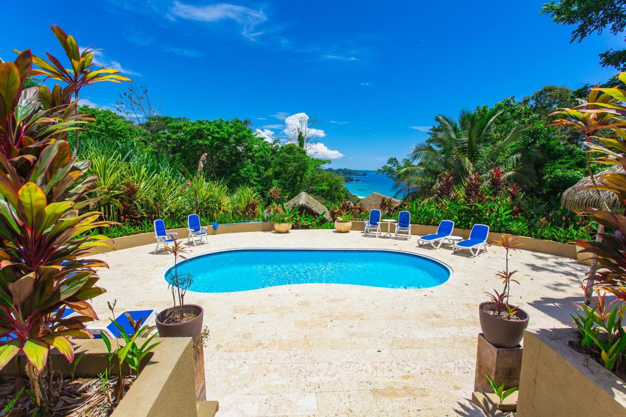 Red Frog Beach Island Resort بوكاس تاون المظهر الخارجي الصورة